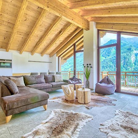 Ski-In Ski-Out Chalet Maiskogel "Bergli" - By Alpen Apartments Kaprun Exteriér fotografie
