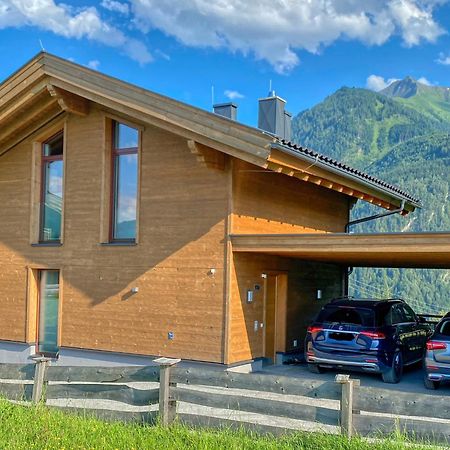 Ski-In Ski-Out Chalet Maiskogel "Bergli" - By Alpen Apartments Kaprun Exteriér fotografie
