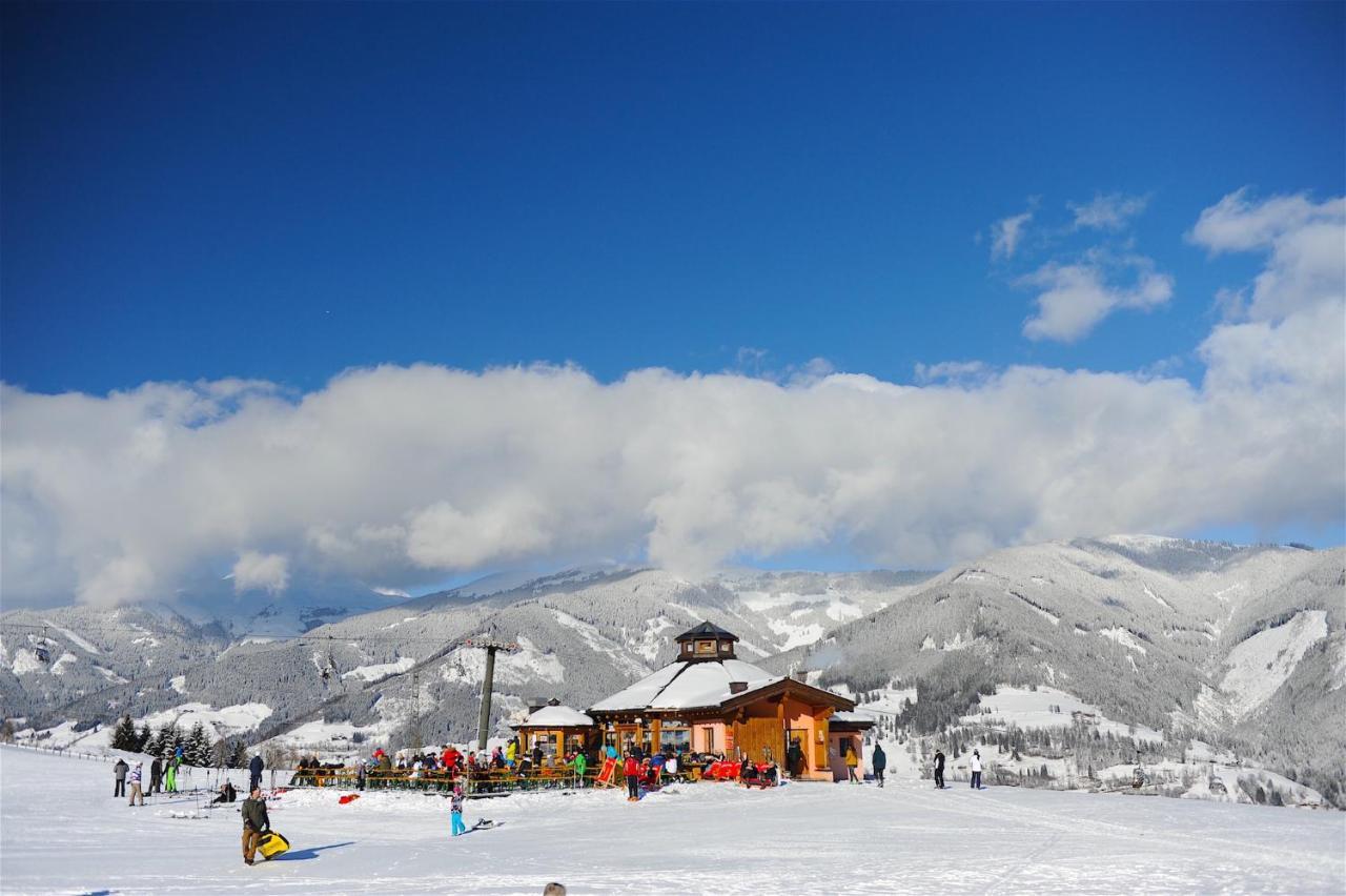 Ski-In Ski-Out Chalet Maiskogel "Bergli" - By Alpen Apartments Kaprun Exteriér fotografie